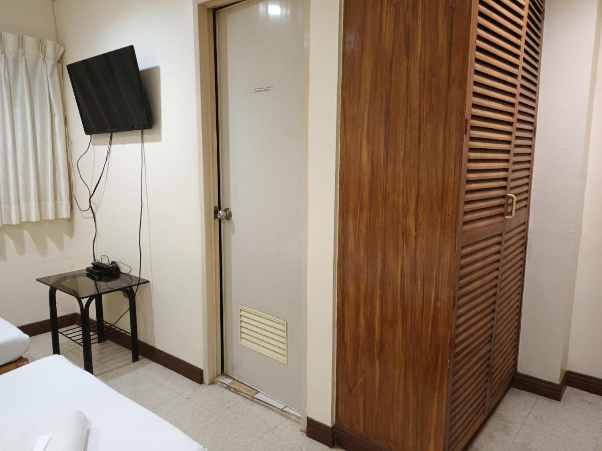 Mactan Pension House Мактан Экстерьер фото